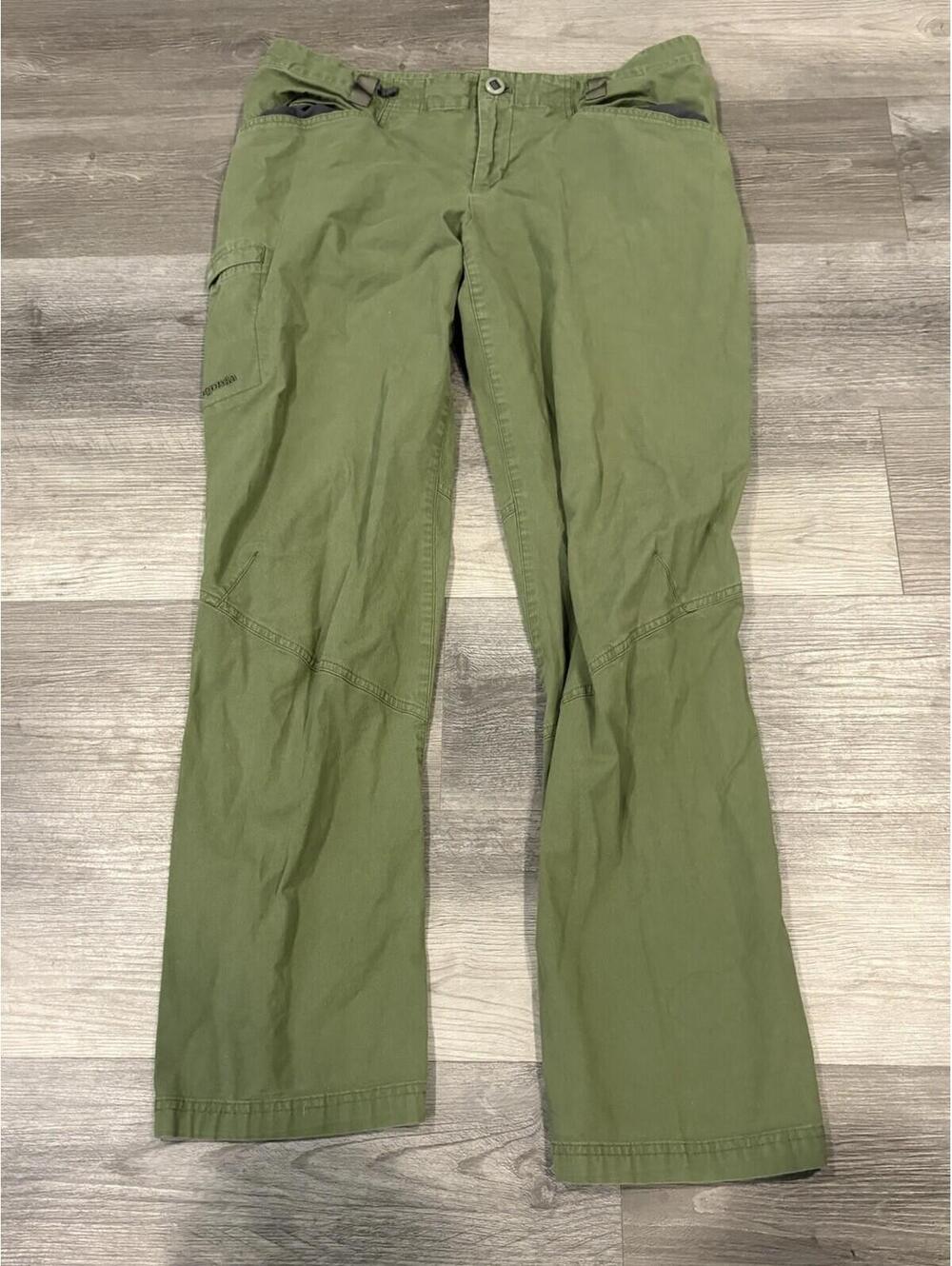 Patagonia Women's Olive Green Size 14 Hiking Style Pants Nylon Cargo